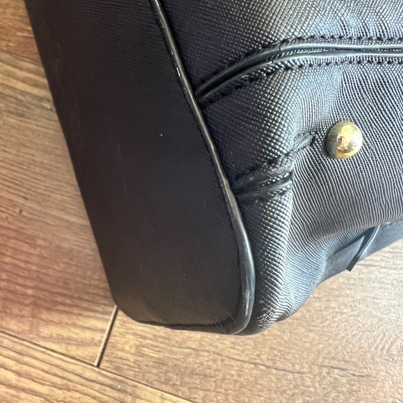 Steve Madden Black Tote Bag - Picture 3 of 8